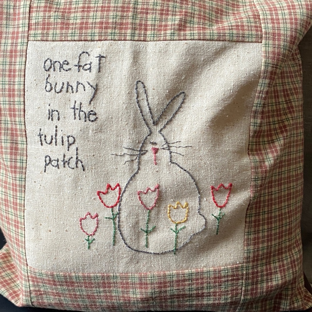 Country Cottage Embroidered Spring themed pillow Covers 2 pieces- Pink & Cream - Picture 3 of 5